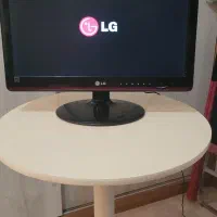 مانیتور LG اصل کشور کره بسیار کم کار