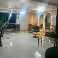 سالن آرایشگاه مجهز ۶۰ متری/شهرک صاحب الزمان|اجارهٔ دفتر کار، اتاق اداری، مطب|تهران, صاحب الزمان|دیوار