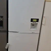 یخچال فریزر باضمانت کتبی کاملا سالم