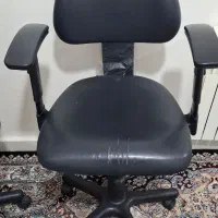 صندلی چرخ دار|دفتر کار|رباطکریم, رباطکریم|دیوار