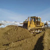 بلدوزر 751 سری بالا مدل 75|خودرو سنگین|اصفهان, شهرک زاینده رود|دیوار