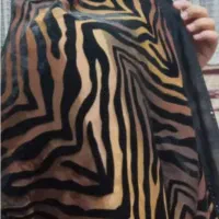 شال مخمل راه راه