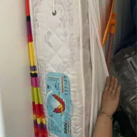 تخت خواب یک نفره