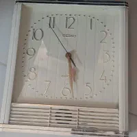 ساعت دیواری سیکو قدیمی