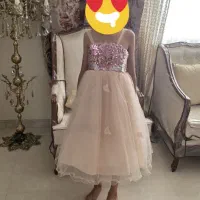 لباس دخترانه. لباس عروس .