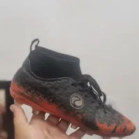 استوک فوتبالی چمن سایز ۴۳|کیف، کفش، کمربند|قم, بنیاد|دیوار