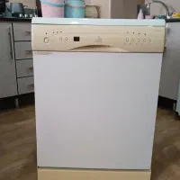 ماشین ظرفشویی