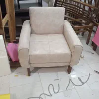 تعمیرات مبل پذیرفته میشود|خدمات پیشه و مهارت|بابل, |دیوار