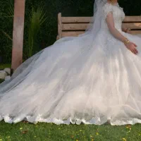 لباس عروس|لباس|نهاوند, |دیوار