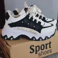 نو نو|کیف، کفش، کمربند|سلماس, |دیوار