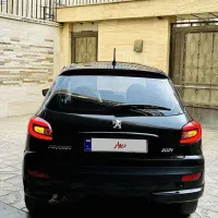 ۲۰۷ پانا دنده مدل ۱۴۰۲|خودرو سواری و وانت|اسلام‌شهر, شهرک واوان|دیوار