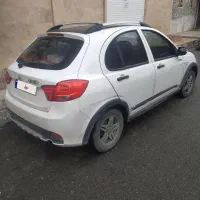 کوییک Rسفید مشکی