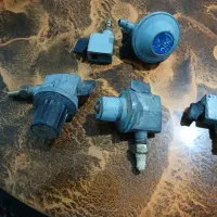 اون تستر برینا دیجیتال  وتعدادی رگلاتور ایران گاز|اجاق گاز و لوازم برقی پخت‌وپز|کازرون, |دیوار