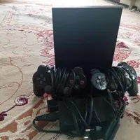 پلی استیشن ۲ به همراه دو دسته