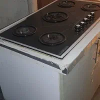 گاز رومیزی همراه کابینت هایگلاس