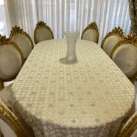 میز نهار خوری فرحی ۵ گل به تازگی رویش عوض شده