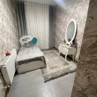 تخت و میز ارایش