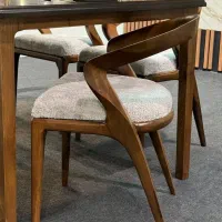 نجار صندلی ساز