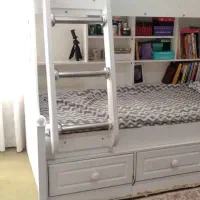 تخت دو طبقه
