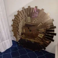 ساعت دیواری