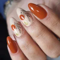 آموزش کاشت ناخن و تتو بدن