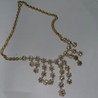 دوتا گردنی طلا هر کدوم ۱۵ گرم ، ۱۵۰ بالای فی