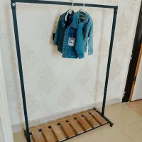 فروش رگال لباس روستیک چوب و فلز در حد نو