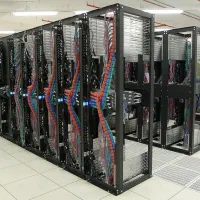 خدمات شبکه و کامپیوتر