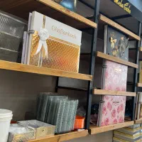 قفسه و دکور اهنی برای قنادی و هر شغلی|فروشگاه و مغازه|اندیشه, اندیشه فاز ۳|دیوار