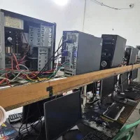 سیستم کامپیوتر و مانیتور