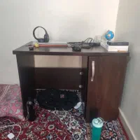 میز تحریر و صندلی