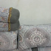 بالش وتشک مربع و گرد