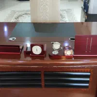 میز مدیریتی هایگلس+فایل ۳کشو+ست رومیزی لوکس(یکجا)