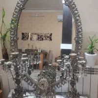 اینه و شمعدان برنجی