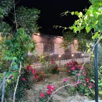 اجاره باغ فاصله از میدان لاله ۵ دقیقه|اجارهٔ کوتاه‌مدت ویلا و باغ|اصفهان, لاله|دیوار