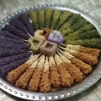 انواع برشتوک وقندو نبات رنگی وگیاهی مناسب کافه و..