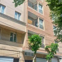 آپارتمان۴۵متری/مجرد موجه خانم/واقع در خیابان مترو