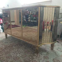 میزکنسول طلایی ۳درب مدرن باآینه تراش طلایی