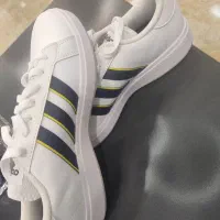 کفش adidas casual unisx سایز ۴۰