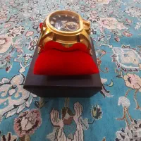 ساعت اینو یکتا اصل|ساعت|چهارباغ, |دیوار