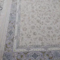 ۲تخته فرش۹متری۱۲۰۰شانه۳۶۰۰کرم طلاکوب ۱۰روز کارکرد