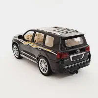 ماکت ماشین فلزی TOYOTA لندکروز اتاق ۲۰۰ دودزا|اسباببازی|تهران, خواجه نظام الملک|دیوار