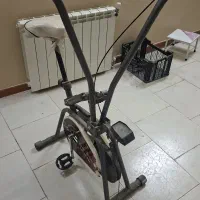 دستگاه دوچرخه ثابت