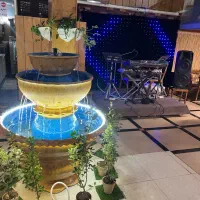 به یک نفر خانم جهت شستن ظرف ها رستوران