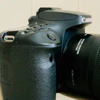 دوربین حرفه‌ای Canon 90D به همراه لنز 18-135 USM