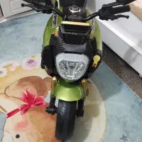 یک دستگاه موتور شارژی کاملاً سالم بی عیب و ایراد