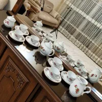 ست ظروف چینی گل سرخی/سرویس صبحانه‌، قدیمی