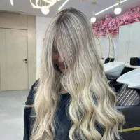 خدمات تخصصی رنگ و لایت