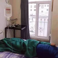 تزریق سرم  و تعویض پانسمان در منزل