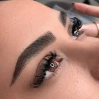 ۵۰٪تخفیف روی تمامی خدمات آرایش دائم فقط۱۸۰۰